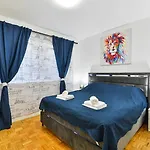 Apartment Nevera In Zadar