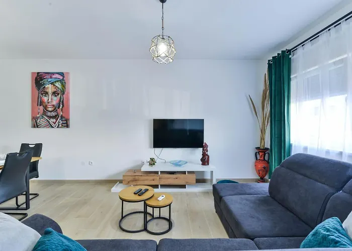 Apartment Nevera In Zadar